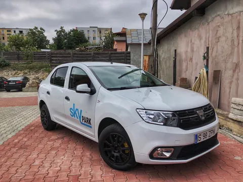 Dacia Logan SkyCenter Rent-a-Car